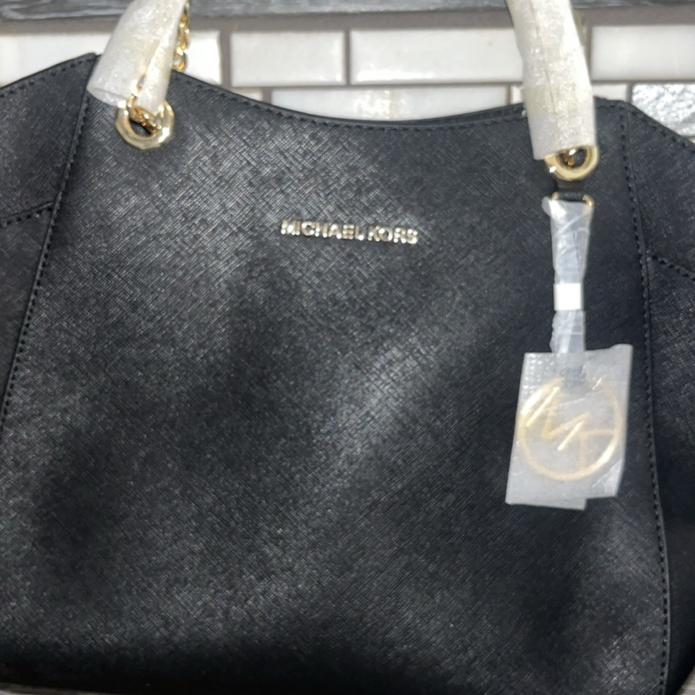 💯 Micheal Kors Purs